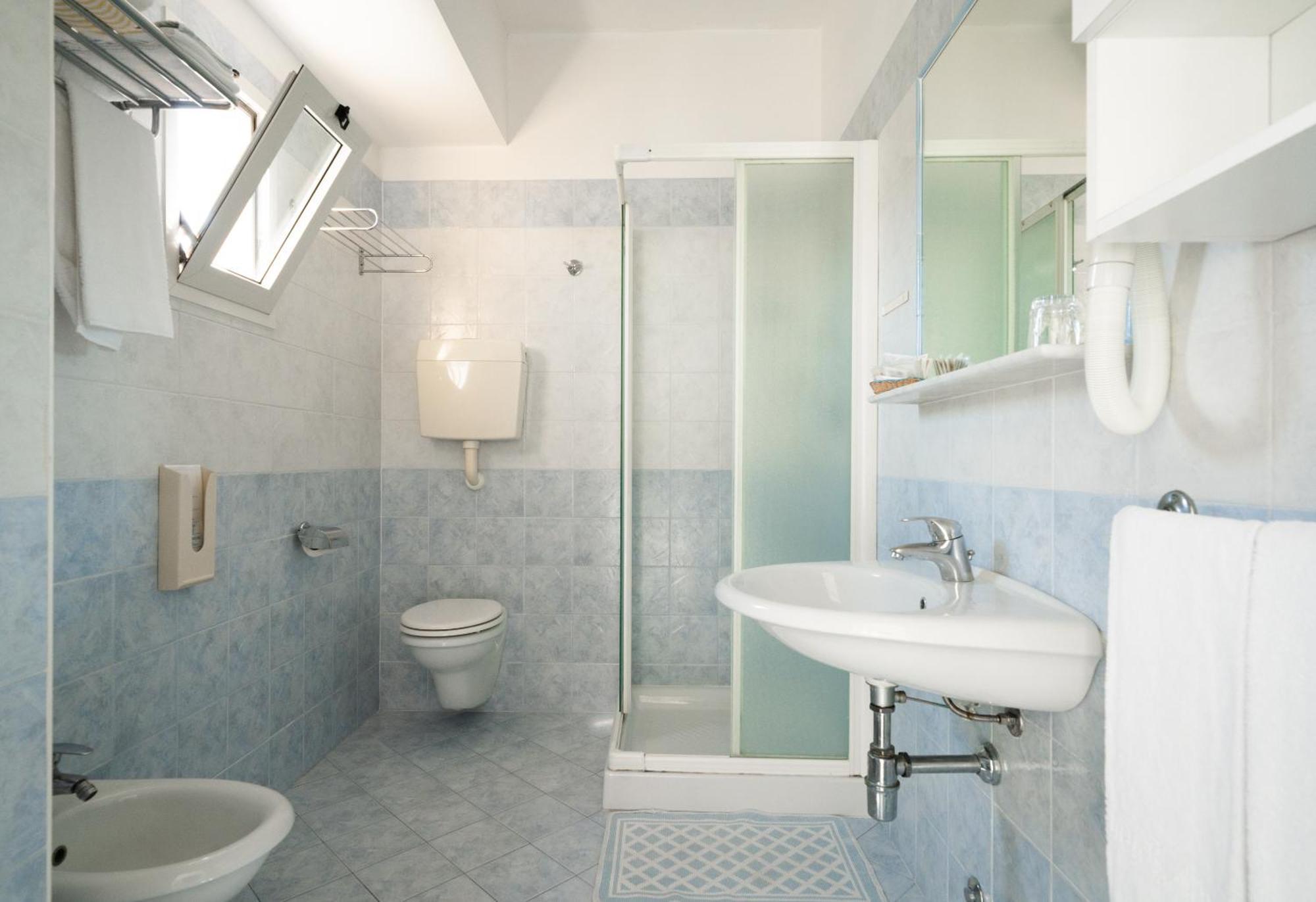 Hotel Marconi Cattolica Esterno foto